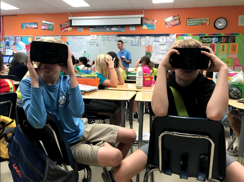 Students at Limestone Creek Elementary learn science material through VR technology. 